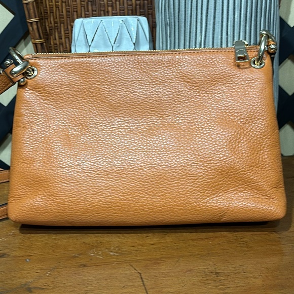 2000 Coach Orange Mia Crossbody Double Zip Compartments Hidden Snap Closure NWOT - Picture 4 of 16
